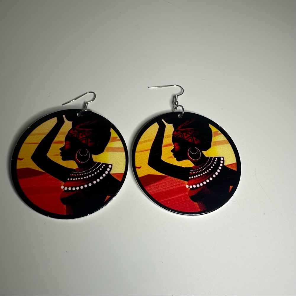 African Silhouette Earrings - Red and Black